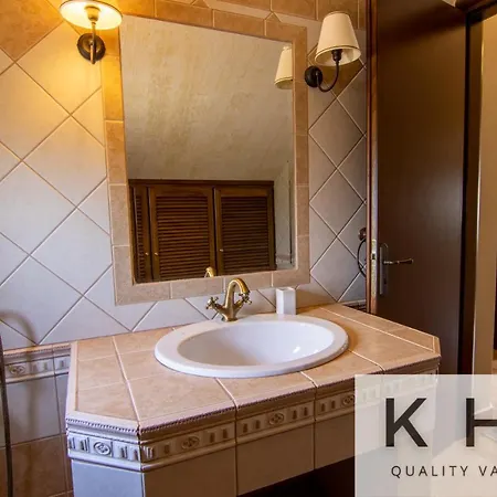 Harmony In Lourdata Vakantiehuis Livathos (Kefalonia)