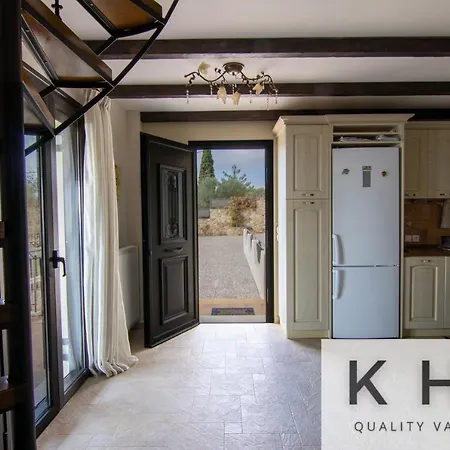 Harmony In Lourdata *